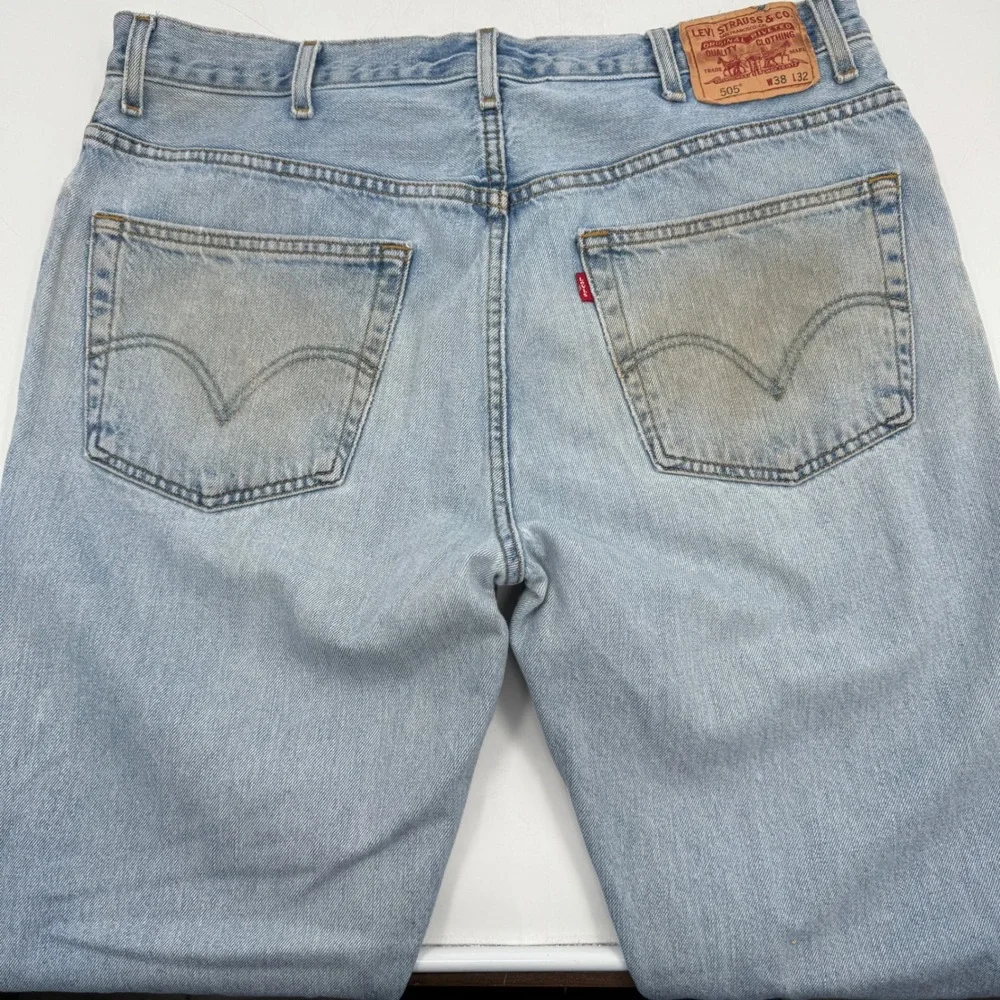 Levi's 505 Regular‎ Fit Light Wash Denim Jeans Men's W38 L32